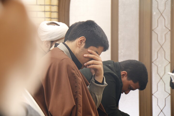 مراسم عزاداری ایام فاطمیه و بزرگداشت ۱۳ آبان در مدرسه علمیه صالحیه کرمان