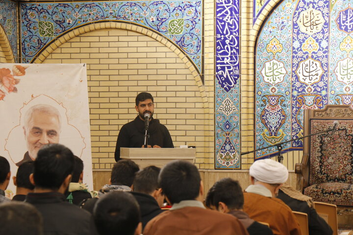 مراسم عزاداری ایام فاطمیه و بزرگداشت ۱۳ آبان در مدرسه علمیه صالحیه کرمان