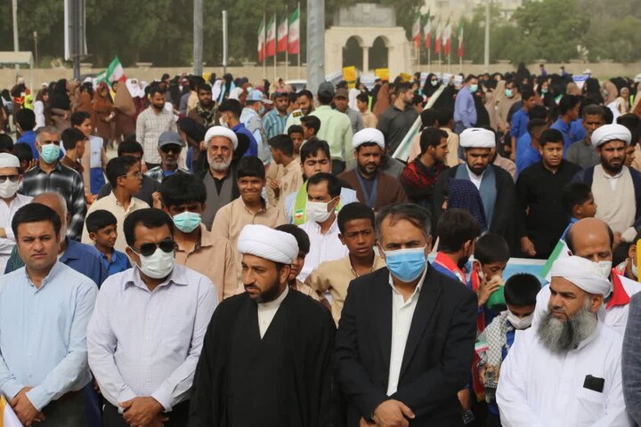  راهپیمایی یوم الله سیزدهم آبان ماه در شهرستان جاسک
