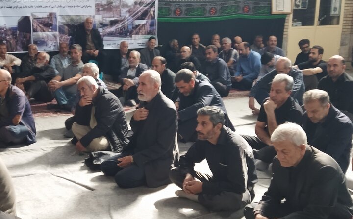 مراسم سوگواری شهادت حضرت زهرا(س) در مسجد مهدیه
