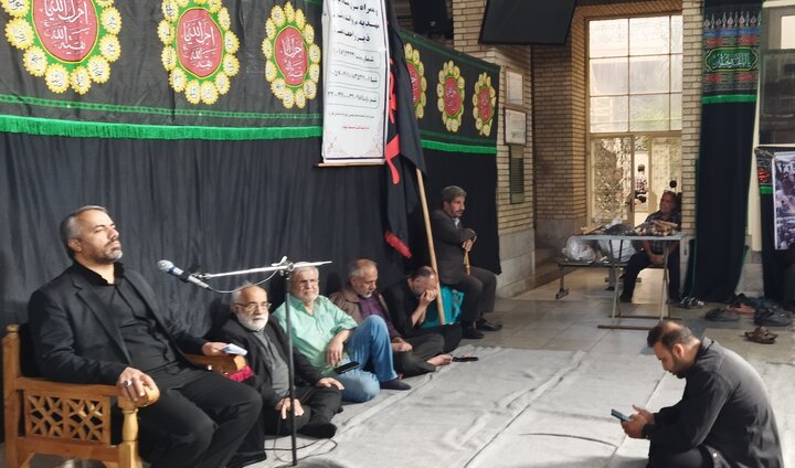 مراسم سوگواری شهادت حضرت زهرا(س) در مسجد مهدیه
