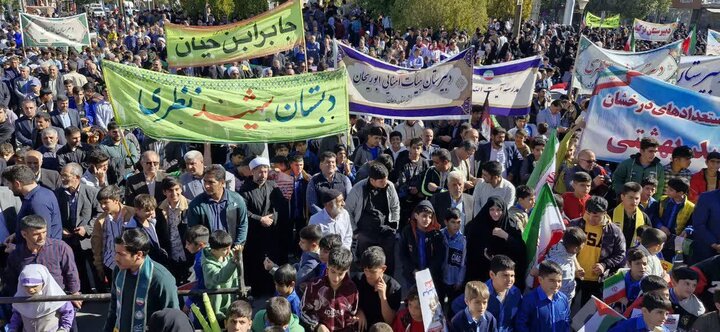 راهپیمایی یوم الله ۱۳ آبان در نورآباد