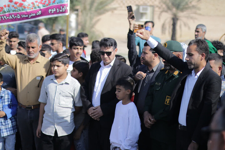 راهپیمایی یوم الله ۱۳ آبان در شهرستان هویزه