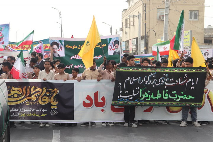 قاب‌هایی از راهپیمایی باشکوه امروز در شهرستان بندرعباس
