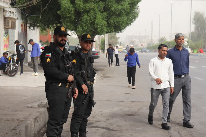 قاب‌هایی از راهپیمایی باشکوه امروز در شهرستان بندرعباس
