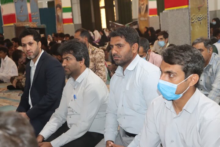 راهپیمایی روز دانش آموز و بزرگداشت ۱۳ آبان در شهر قلعه‌گنج
