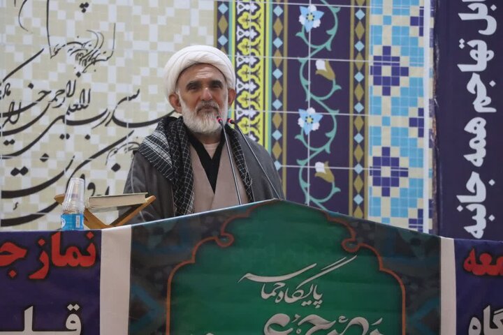 راهپیمایی روز دانش آموز و بزرگداشت ۱۳ آبان در شهر قلعه‌گنج
