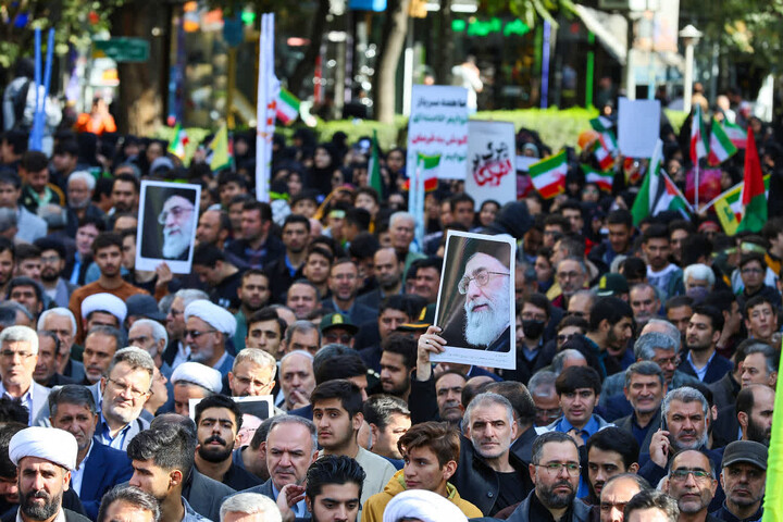 راهپیمایی یوم الله ۱۳ آبان ماه ۱۴۰۴ در تبریز
