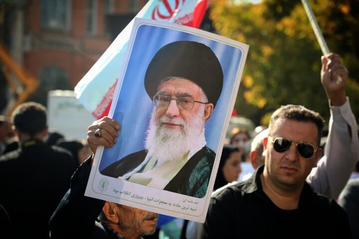 راهپیمایی یوم الله ۱۳ آبان و روز دانش آموز در ارومیه
