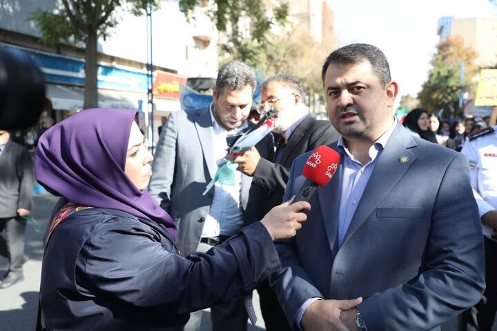 راهپیمایی یوم الله ۱۳ آبان و روز دانش آموز در ارومیه
