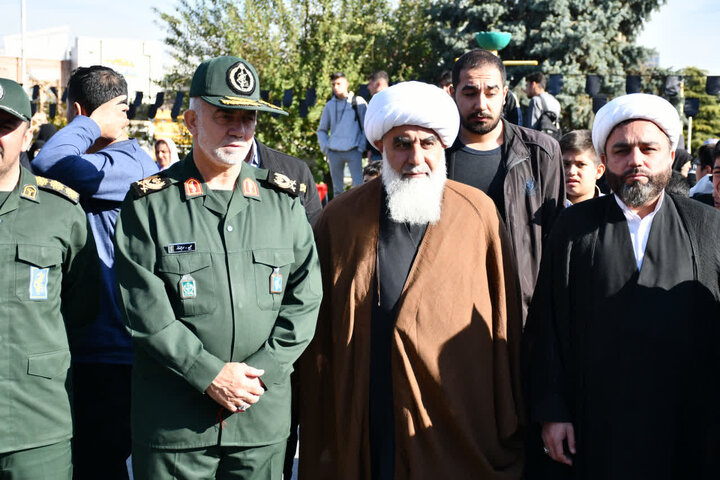 راهپیمایی یوم الله ۱۳ آبان و روز دانش آموز در ارومیه
