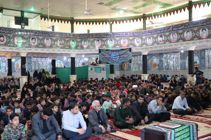 راهپیمایی روز دانش آموز و بزرگداشت ۱۳ آبان در شهر زیدآباد