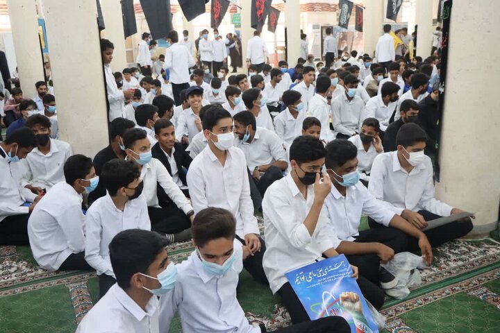 تصاویر/  مراسم ۱۳ آبان روز دانش آموز و روزه مبارزه ملی استکبار جهانی