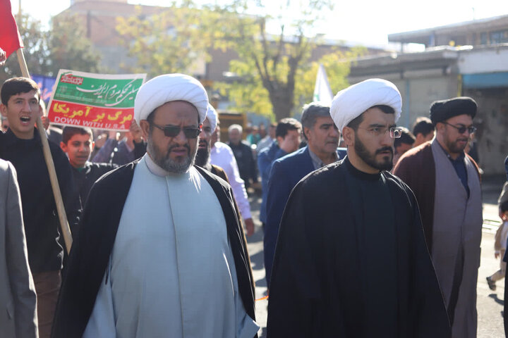 تصاویر/ برگزاری راهپیمایی روز ملی مبارزه با استکبار جهانی در نقده