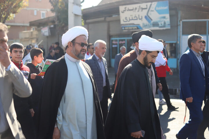 تصاویر/ برگزاری راهپیمایی روز ملی مبارزه با استکبار جهانی در نقده