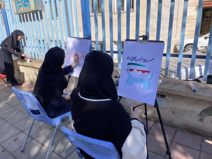 تصاویر/ برگزاری راهپیمایی روز ملی مبارزه با استکبار جهانی در نقده