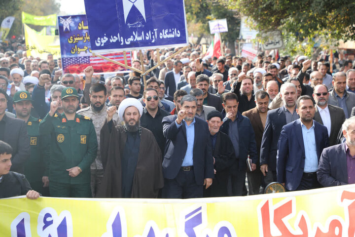 تصاویر/ راهپیمایی روز ملی مبارزه با استکبار جهانی در خوی