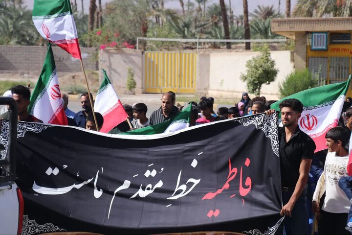 تصاویر/ راهپیمایی روز دانش آموز و بزرگداشت ۱۳ آبان در شهر اندوهجرد