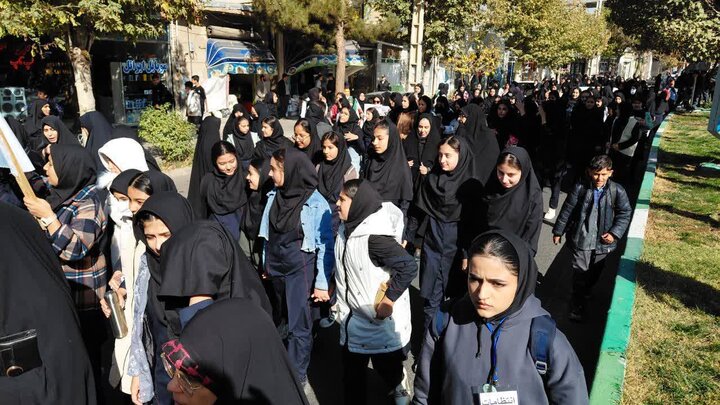 تصاویر/ راهپیمایی یوم الله ۱۳ آبان در هیدج