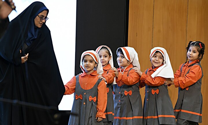 تصاویر/ برگزاری کارگاه تکنیک‌های آموزش نماز به کودکان