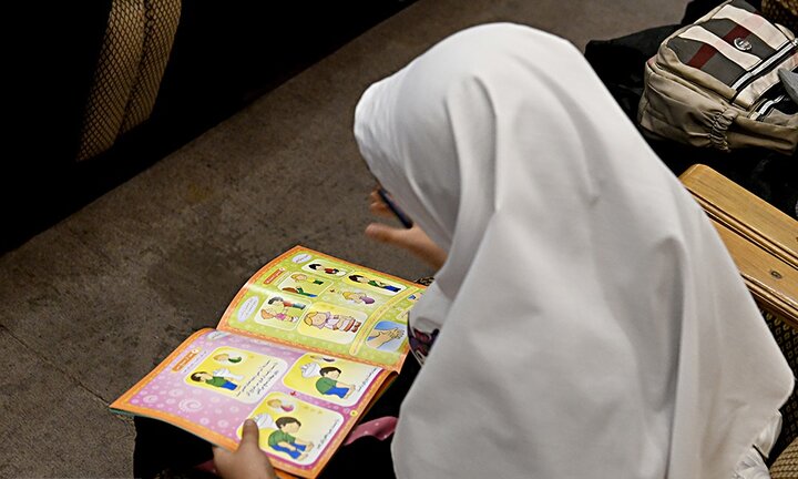 تصاویر/ برگزاری کارگاه تکنیک‌های آموزش نماز به کودکان