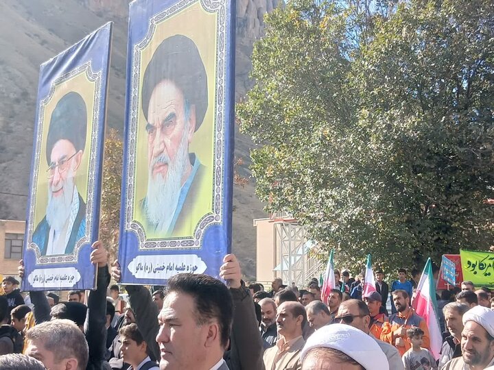 تصاویر/ راهپیمایی روز 13 آبان در ماکو