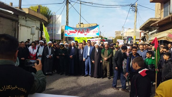 تصاویر/ حضور پرشور اقشار مختلف مردم شهرستان شوط در راهپیمایی ۱۳ آبان