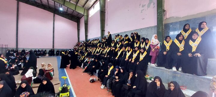 تصاویر/ راهپیمایی روز دانش آموز در شهر شهداد