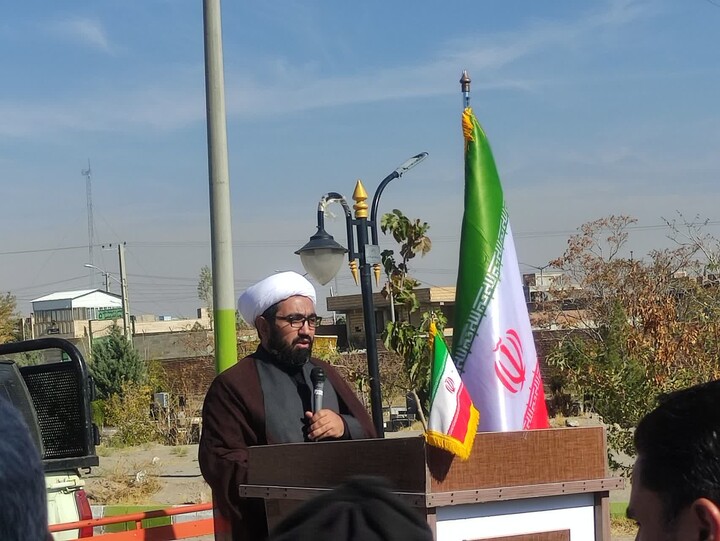 تصاویر/ راهپیمایی یوم الله ۱۳ آبان در بناب