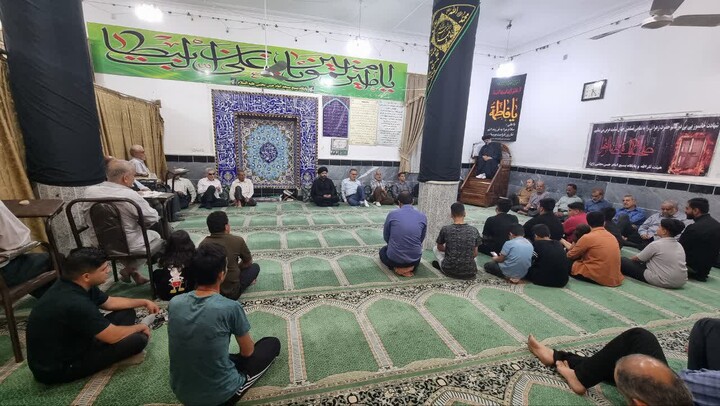 تصاویر/ مراسم عزاداری شهادت حضرت زهرا (س) با سخنرانی امام جمعه گناوه
