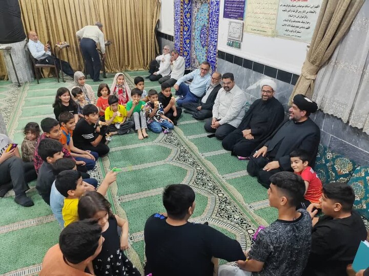 تصاویر/ مراسم عزاداری شهادت حضرت زهرا (س) با سخنرانی امام جمعه گناوه