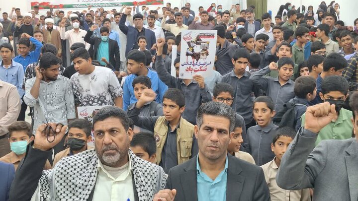 تصاویر/ راهپیمایی روز دانش آموز در شهر رودبارجنوب