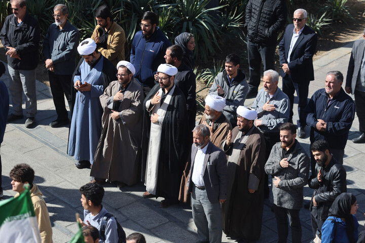 تصاویر / حضور پرشور مردم دارالمومنین همدان در تجمع بزرگ ۱۳ آبان