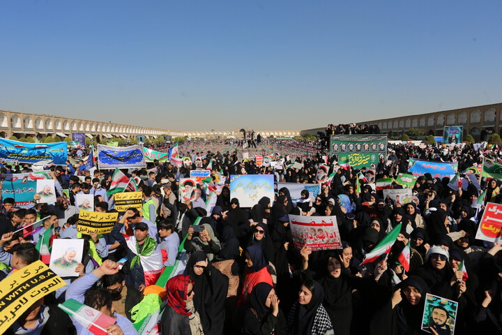 تصاویر / مراسم گرامیداشت سیزدهم آبان در اصفهان