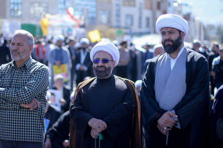 تصاویر| راهپیمایی 13 آبان در بیرجند