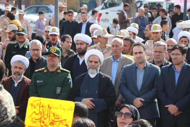 تصاویر/ راهپیمایی یوم الله ۱۳ آبان در جلفا