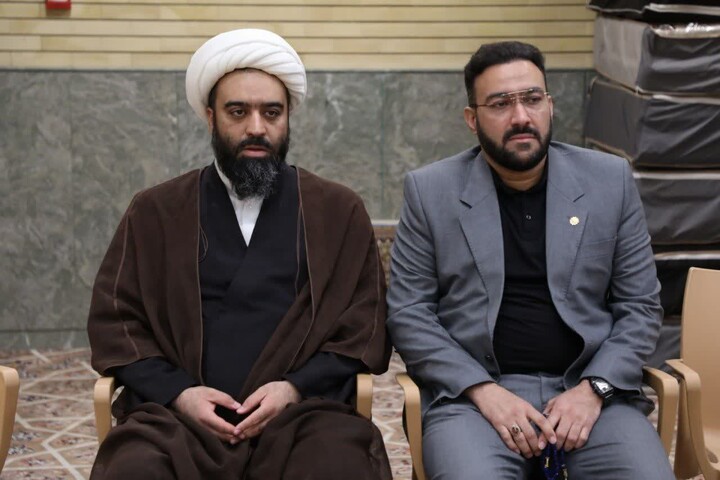 تصاویر/  برگزاری مراسم محفل الوحی با حضور استاد محمد بهرامی