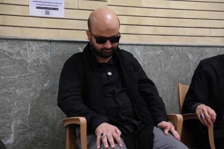 تصاویر/  برگزاری مراسم محفل الوحی با حضور استاد محمد بهرامی