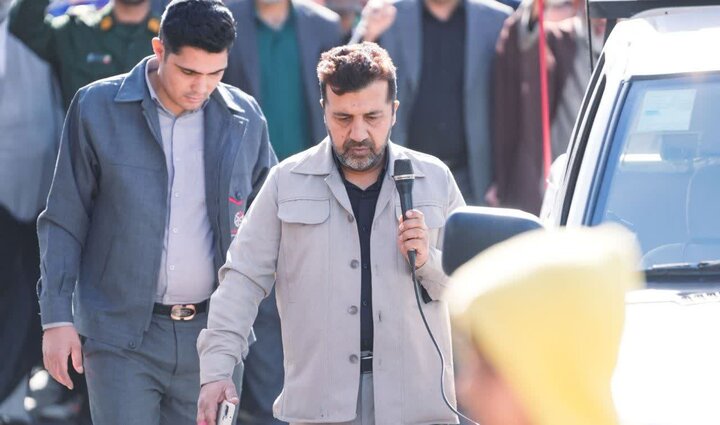 تصاویر/ راهپیمایی روز دانش آموز در شهر سیرجان