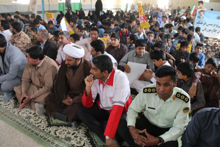 تصاویر/ مراسم روز دانش آموز در شهر جازموریان