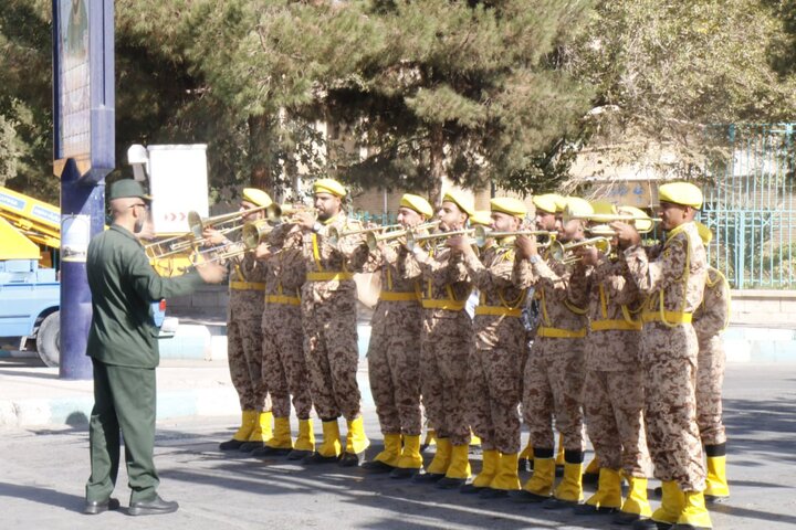 راهپیمایی ۱۳ آبان در کرمان
