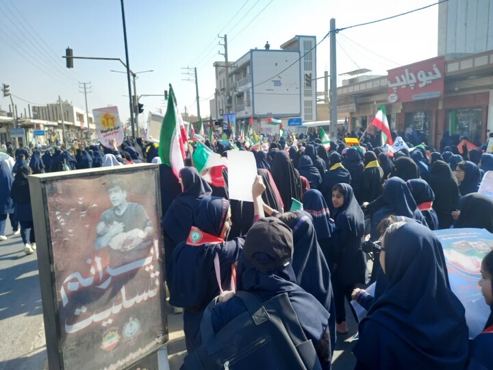 تصاویر/ راهپیمایی یوم‌الله ۱۳ آبان در دیلم