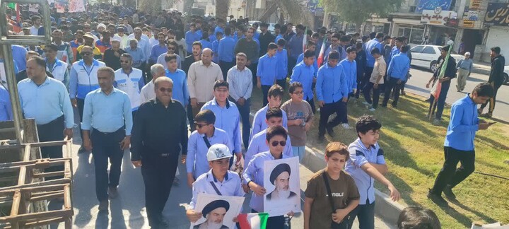 تصاویر/ راهپیمایی ۱۳ آبان در کنگان