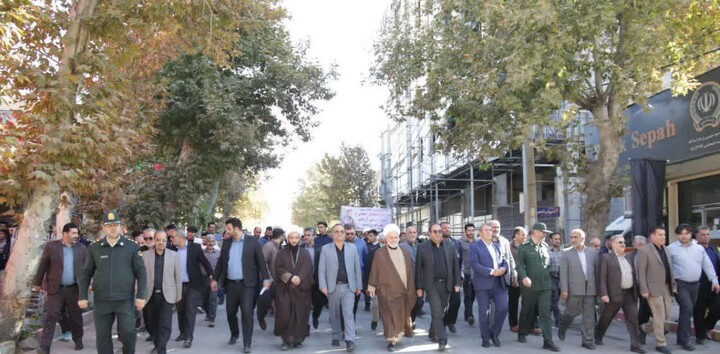 تصاویر /  راهپیمایی 13 آبان ماه اسدآباد