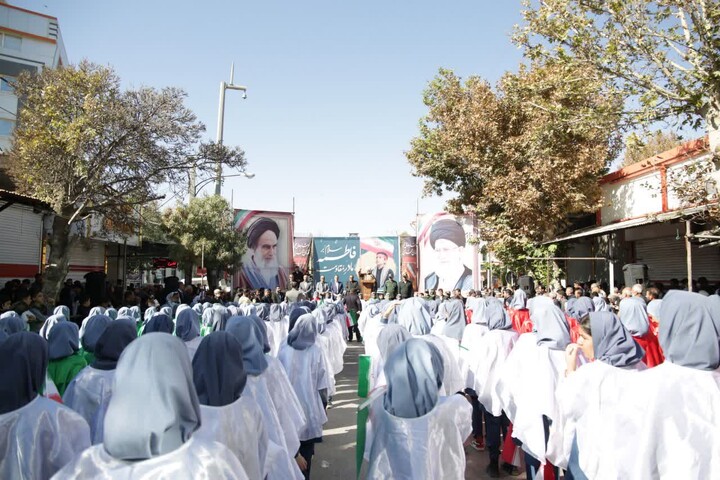 تصاویر /  راهپیمایی 13 آبان ماه اسدآباد