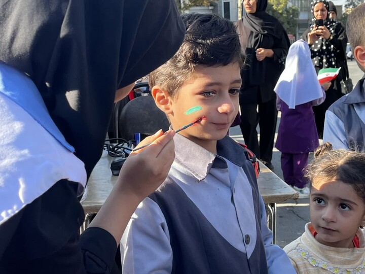 تصاویر / حضور پرشور طلاب و روحانیون تویسرکانی در در مراسم یوم الله ۱۳ آبان ماه