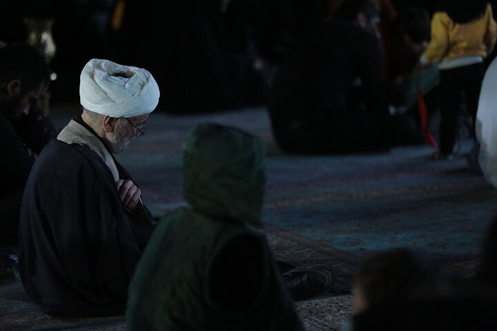 مراسم شب شهادت حضرت فاطمه زهرا(س)در امامزاده علی بن جعفر(ع)قم