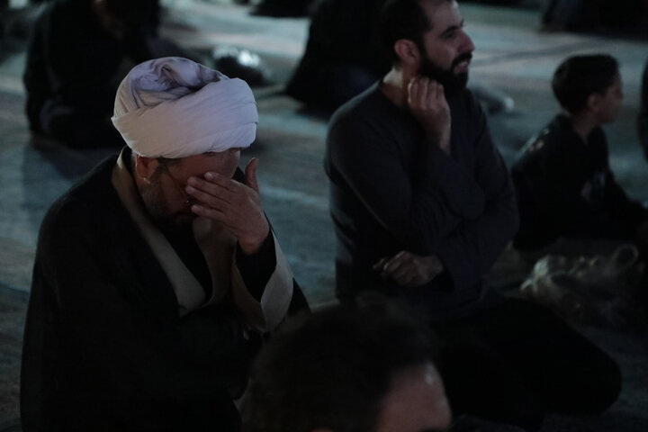 مراسم شب شهادت حضرت فاطمه زهرا(س)در امامزاده علی بن جعفر(ع)قم