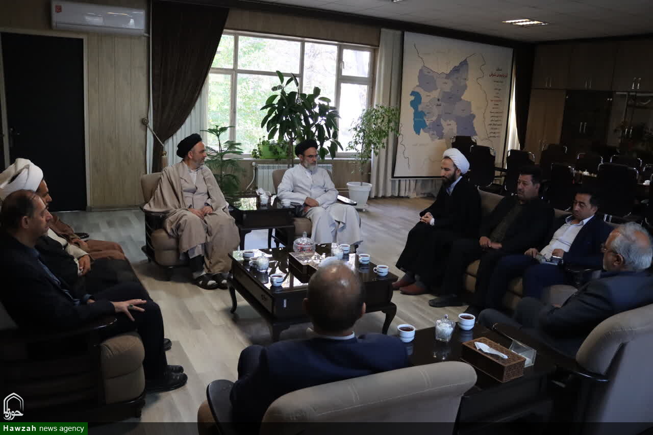 لزوم مستندسازی و ارائه الگو از مفاخر فرهنگی و دینی آذربایجان شرقی+ عکس