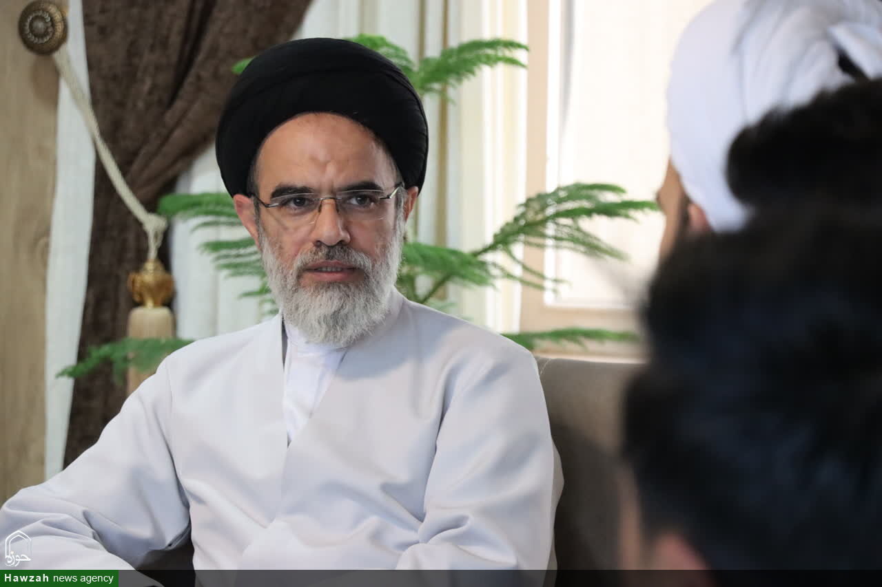 لزوم مستندسازی و ارائه الگو از مفاخر فرهنگی و دینی آذربایجان شرقی+ عکس